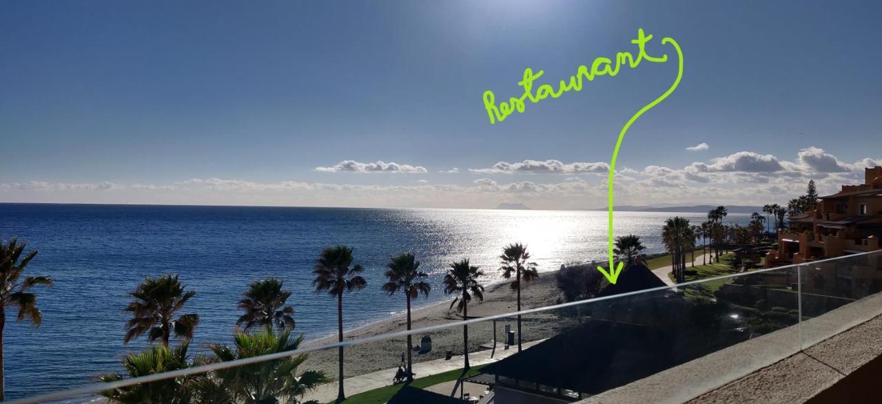 Bahia De La Plata Seafront Apartment Estepona Exterior photo